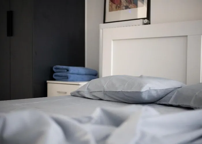 Newly Renovated Cosy Studio In Exarcheia