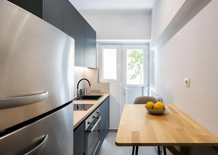 Newly Renovated Cosy Studio In Exarcheia