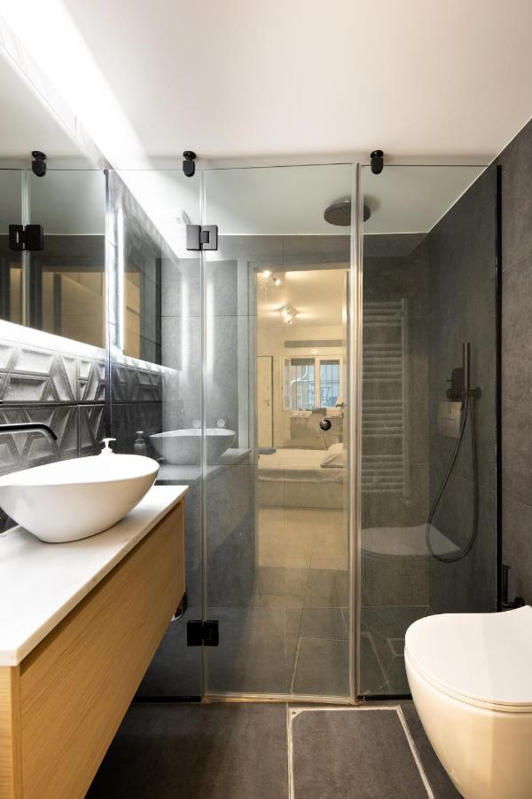 Newly Renovated Cosy In Exarcheia Apartment
