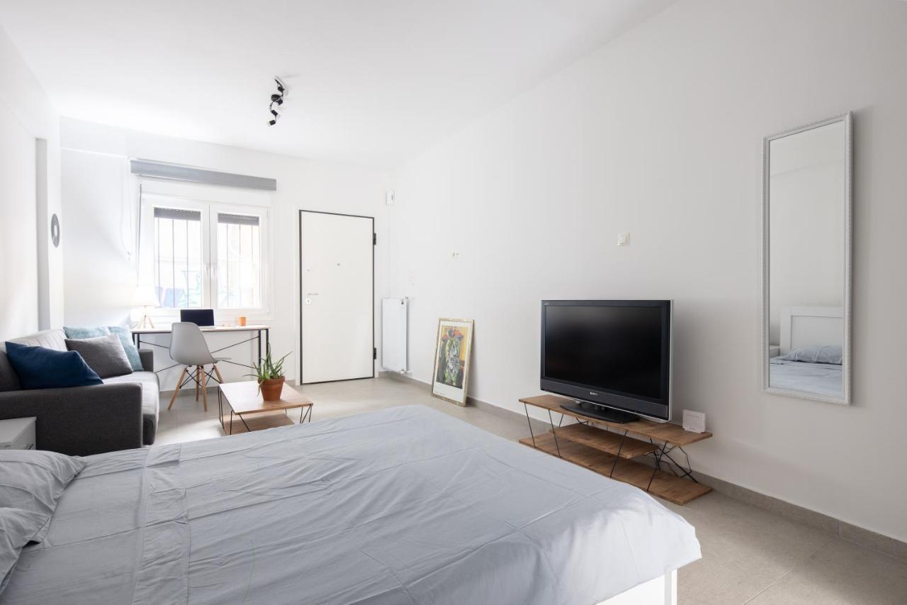 Newly Renovated Cosy In Exarcheia